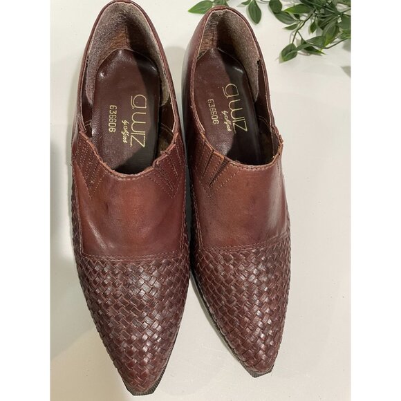 Vintage Brown Leather Slip-On Loafers With Woven Detail & Low Heel Size 7M - Picture 2 of 15